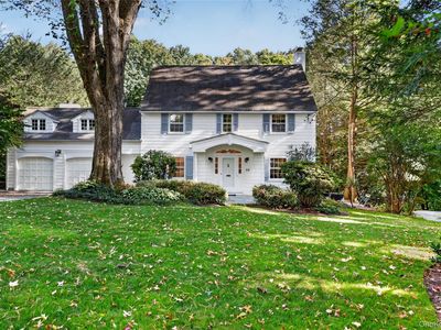 32 Eastview Avenue