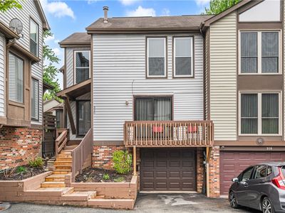 Property at 320 Spring Run Dr, Monroeville, PA