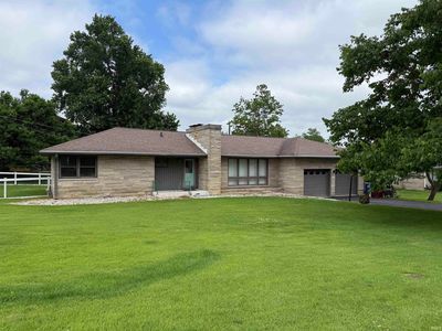 126 Edgewood Dr