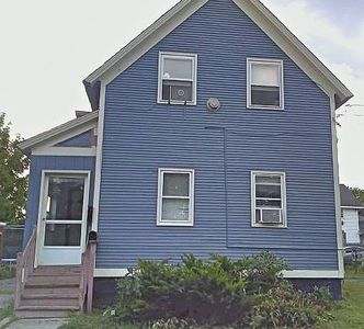 65 Manhattan Dr
