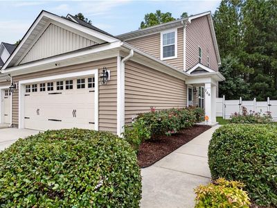 706 Albertine Ct