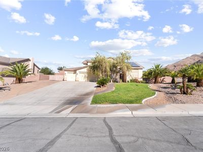 7064 New Moon Way