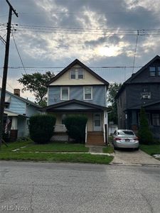 3279 W 97th St
