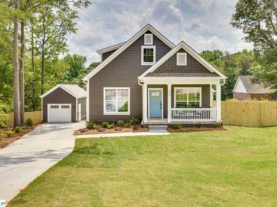 202 Kennedy Dr