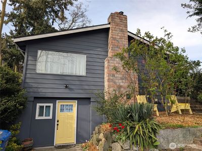 936 N 101st Street