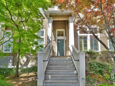 1044 Keeble Ct