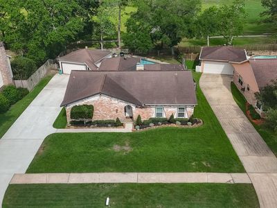 306 W Castle Harbour Dr
