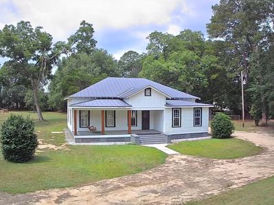 5972 Charleston Hwy