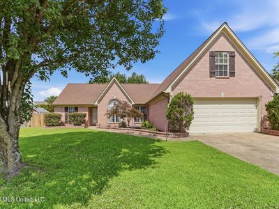 6289 Sandbourne E
