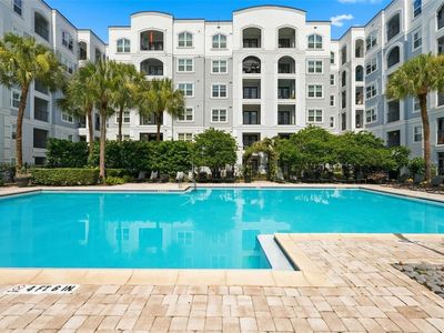 202 E SOUTH STREET #3036
