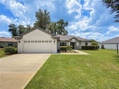 2845 N Appledore Path