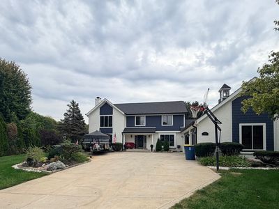 4684 Allen Dr