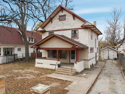 1351 N Wellington Pl