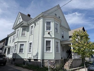 525 Cottage St