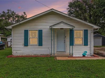 307 W Walter Ln