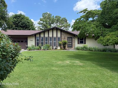 1930 Plumb Creek Cir