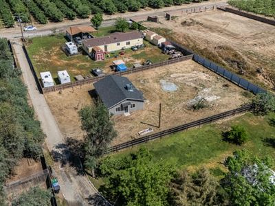 Property at 2557 E Stanford Avenue, Pixley, CA