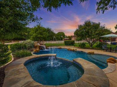 1228 Robin Dr