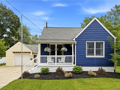 360 Aurora St