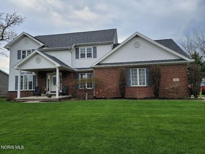1912 Hamilton Dr