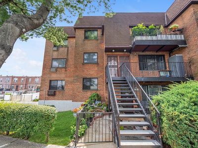 74-49 Calamus Cir #51