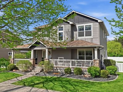 24999 E Ludlow Ave
