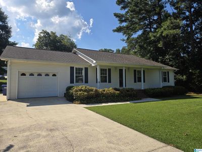 900 Azalea Rd
