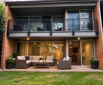 6016 E Lake Dr APT 1D