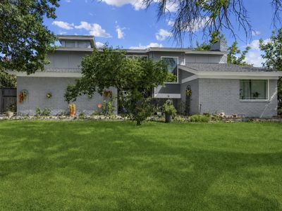7609 Lake Highlands Dr