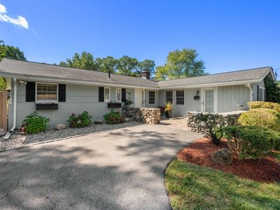 60 Eaton Rd