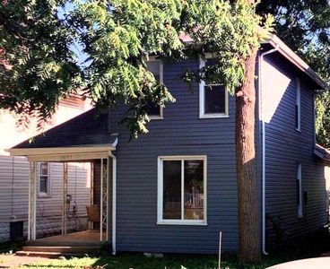 1697 Manchester Ave