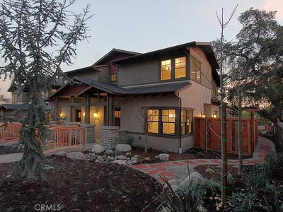 118 E Sierra Madre Blvd