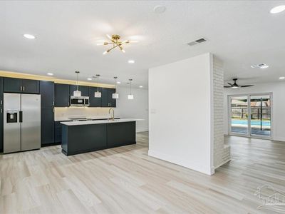 4550 Baywoods Dr