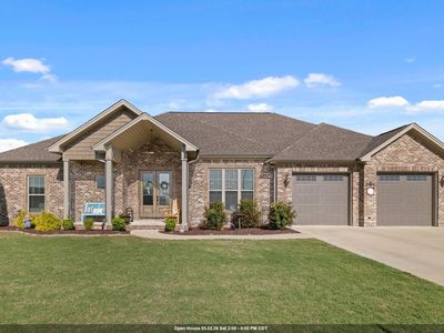 208 Wynchase Dr E