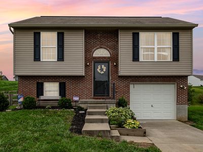 Property at 401 Lost Creek Dr, Walton, KY