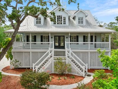 380 Wellington Ave