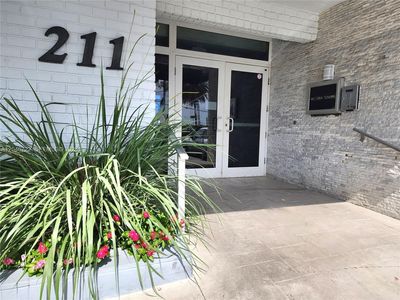 211 S Ocean Dr APT 501