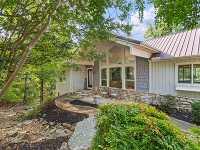 70 Stone Ledge Drive