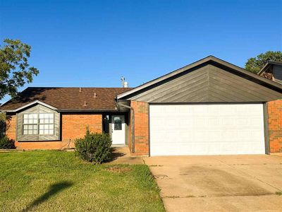 1411 SE Hillcrest Ave