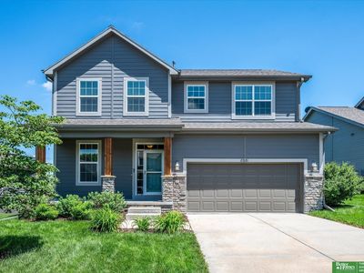 8521 N 172nd Cir