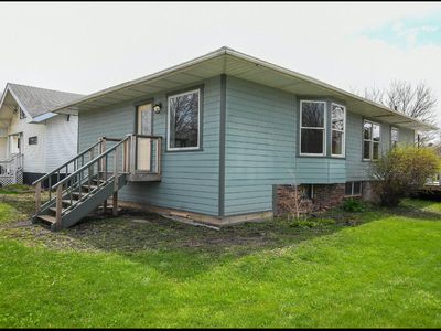 1604 Mamie Eisenhower Ave