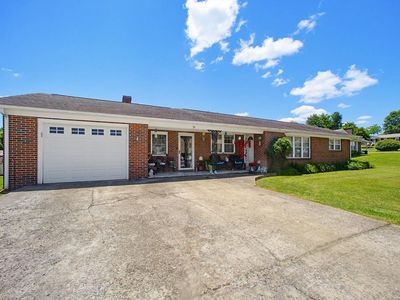 34 Pruner St