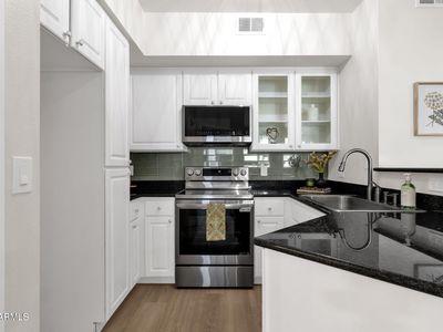 3633 N 3rd Ave UNIT 1059