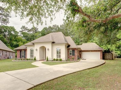 213 Summer Place Cv