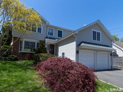 9 Howd Avenue