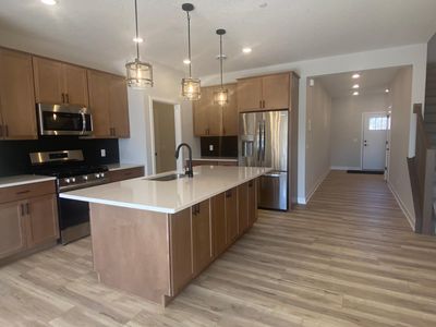 13792 Hollybrook Cir