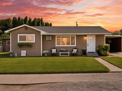 Property at 820 Brown St, Prosser, WA