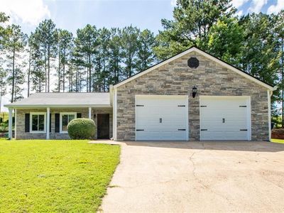 908 River Rock Dr