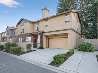 8006 N Linda Isle Ln