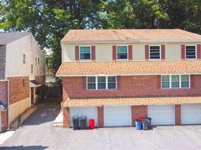 644 Country Ln